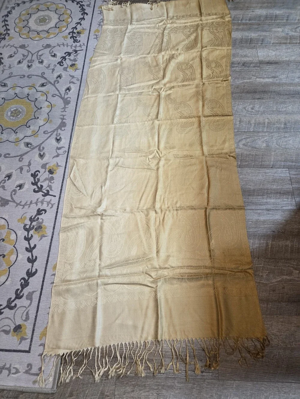 Preowned Scarf Tan And Cream No Tag Feels Like Pashmina!! Beautiful Piece